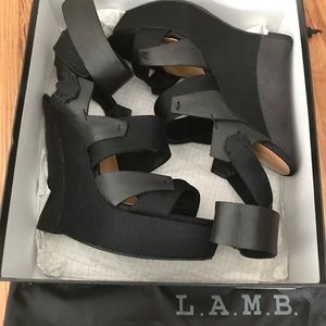 L.A.M.B Black Kapono wedges women’s size 8.5